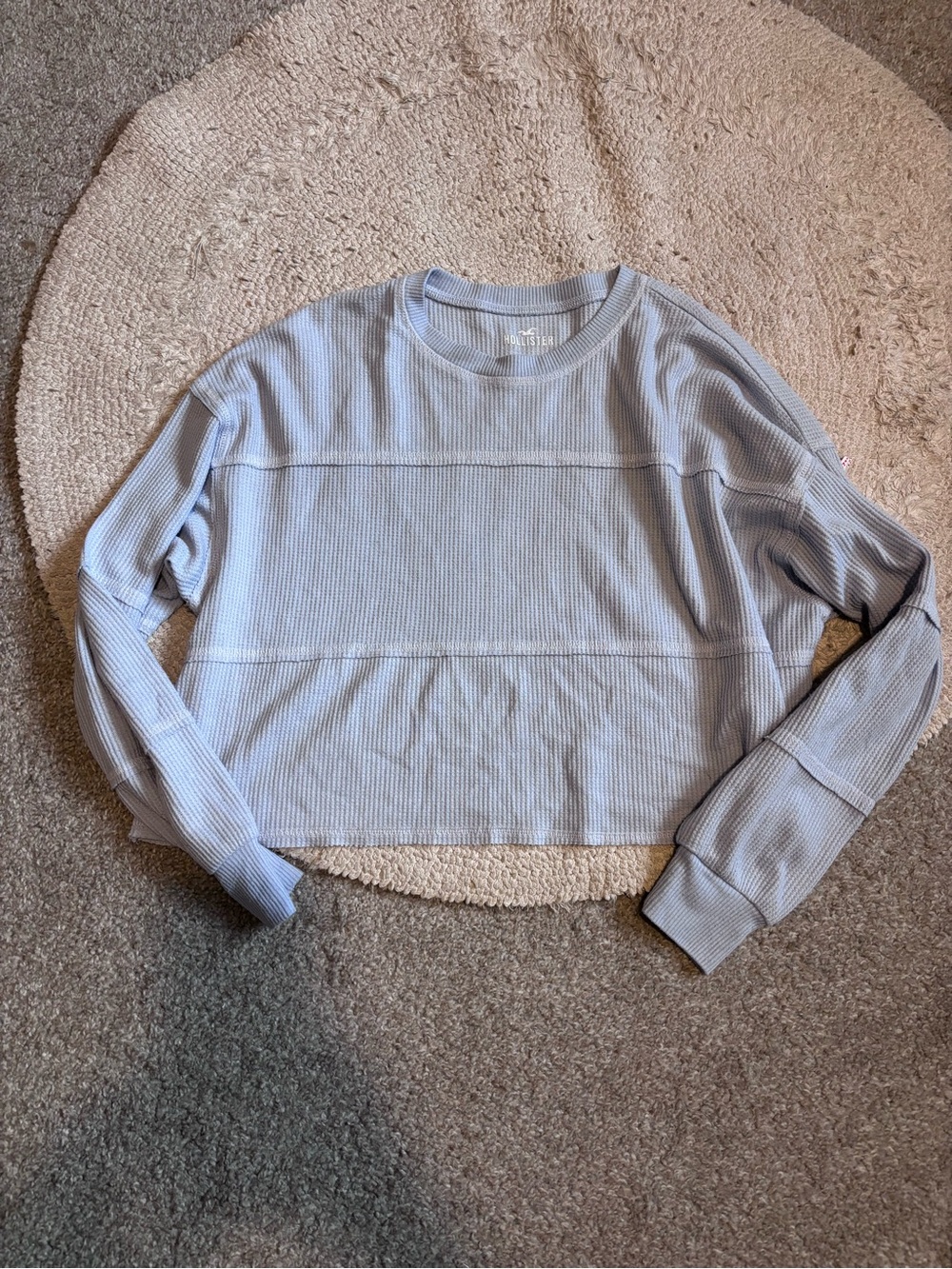 Hollister brand pullover